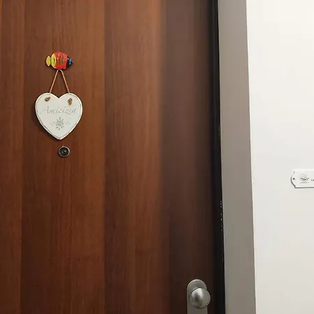Love hotel Amicizia Erminia
